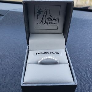 Zirconia 1.5 promise/engagement ring silver